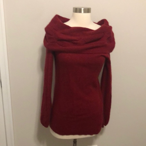 White House Black Market Sweaters - White House Black Market Sweater Size M Red